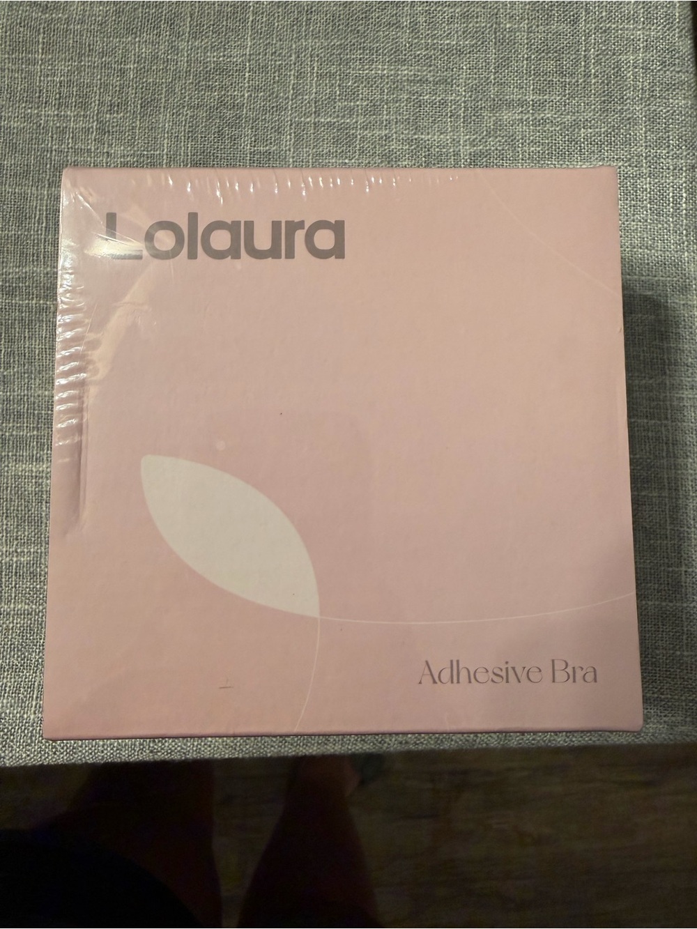Aura Adhesive Bra - Pink